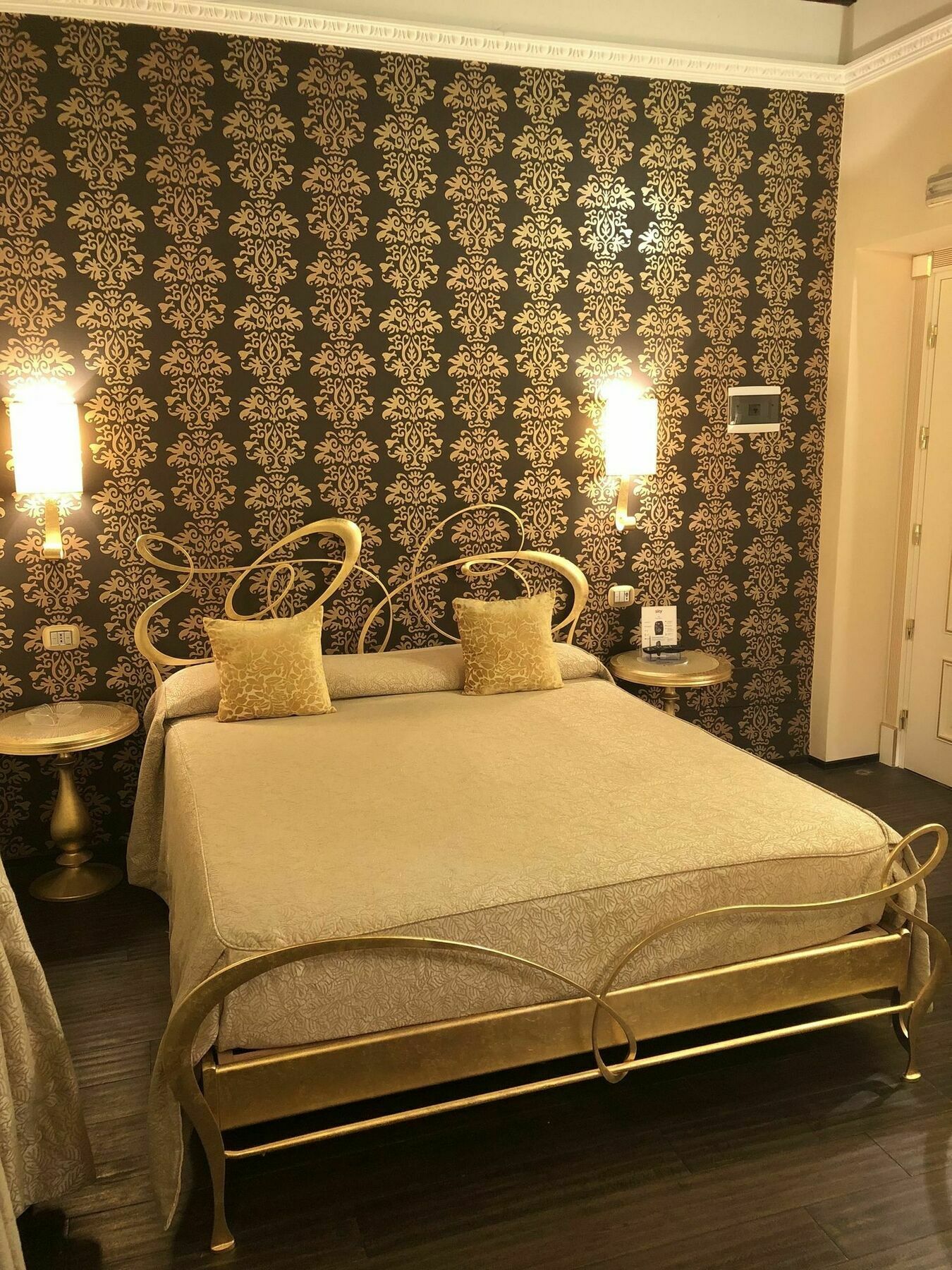 Locanda Del Sole-Roma Piazza Di Spagna Ripetta מראה חיצוני תמונה