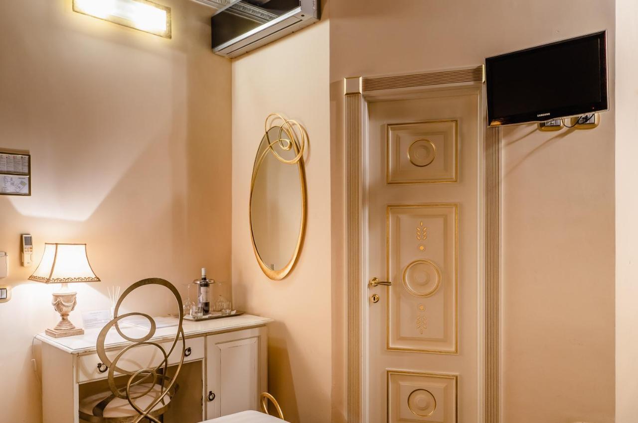 Locanda Del Sole-Roma Piazza Di Spagna Ripetta מראה חיצוני תמונה